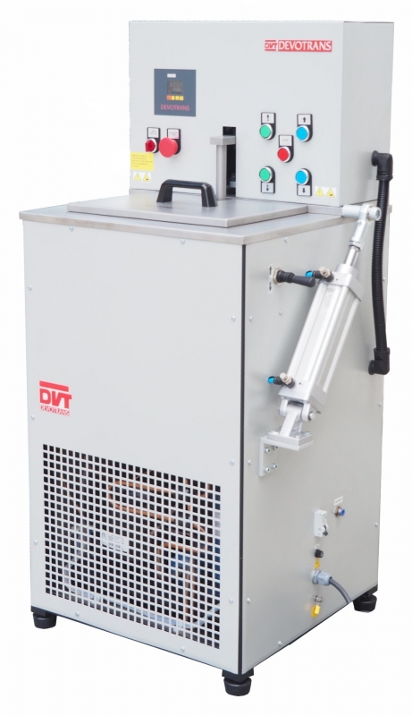 COLD BENDING TESTER FOR BITUMEN SHEETS